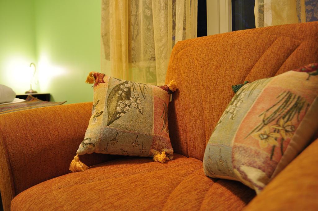 Guesthouse Leiputrija Ādaži Buitenkant foto
