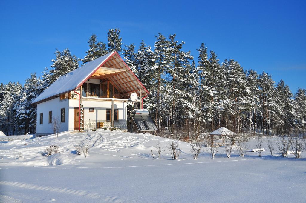 Guesthouse Leiputrija Ādaži Buitenkant foto