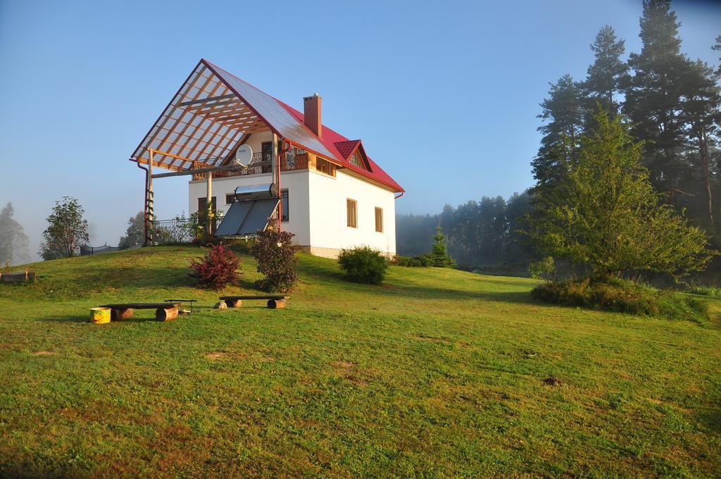 Guesthouse Leiputrija Ādaži Buitenkant foto