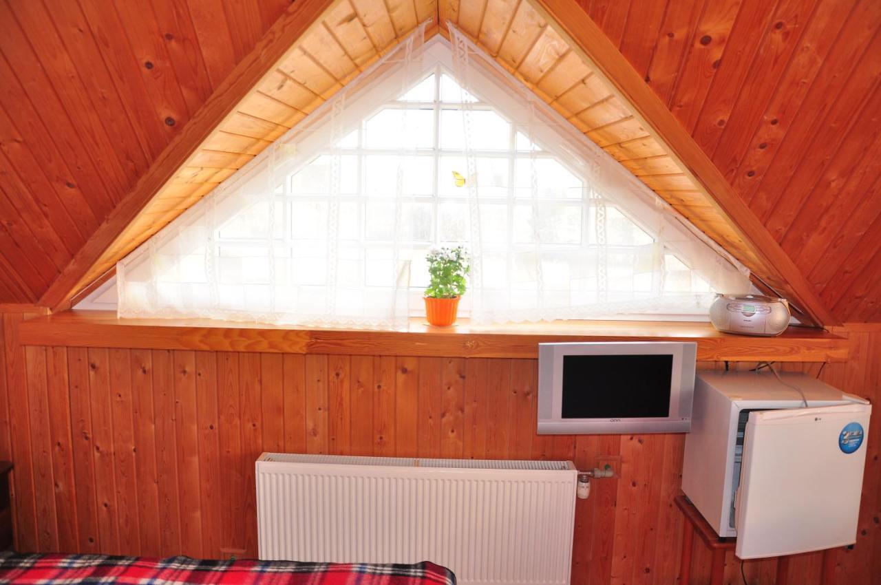 Guesthouse Leiputrija Ādaži Buitenkant foto