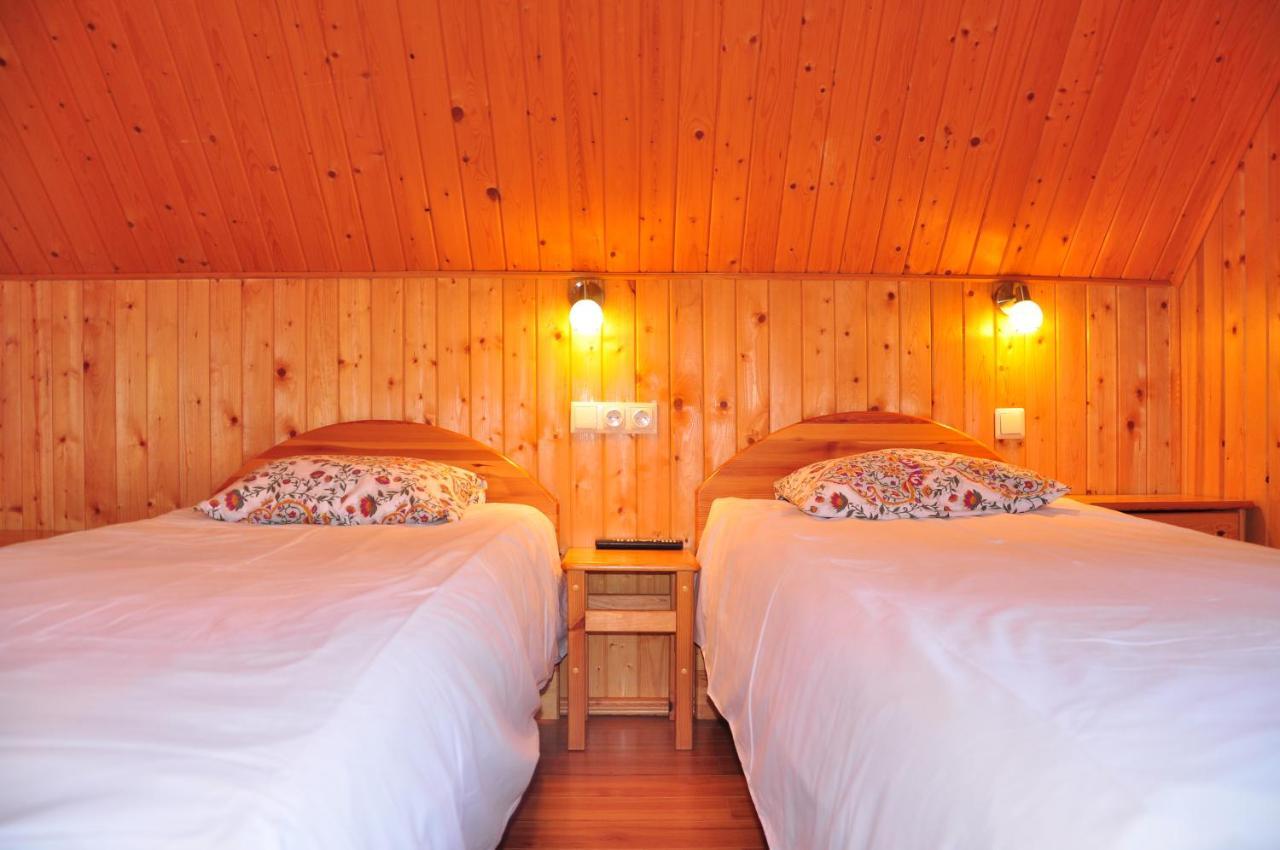 Guesthouse Leiputrija Ādaži Buitenkant foto
